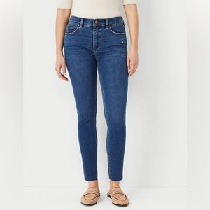 Ann Taylor Curvy Sculpting Pocket Mid Rise Skinny Jeans In Mid Stone Wash